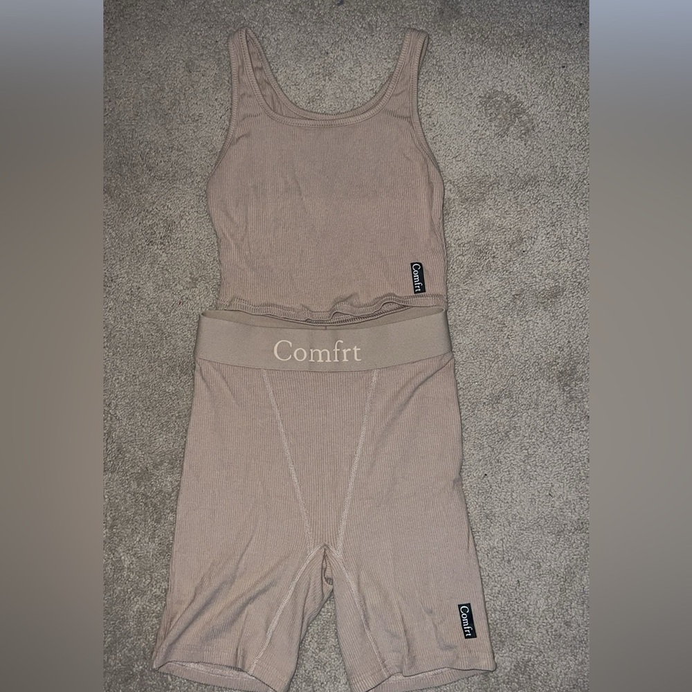 comfrt set size xs!